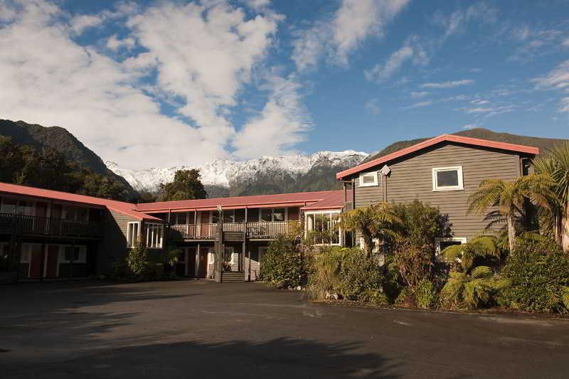 Heartland Hotel Glacier Country Fox Glacier Exterior foto