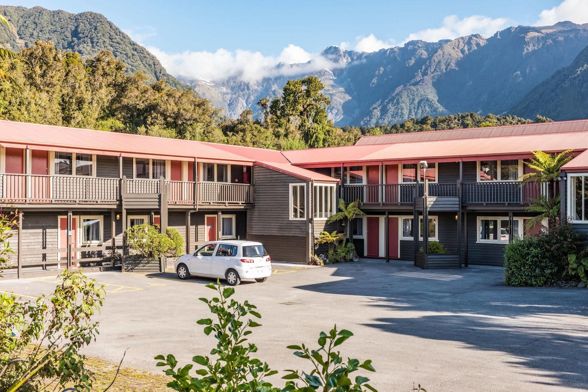 Heartland Hotel Glacier Country Fox Glacier Exterior foto